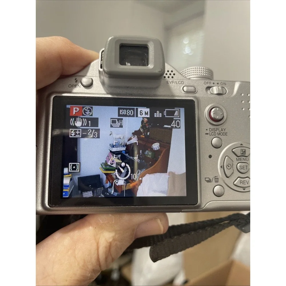 Panasonic LUMIX DMC-FZ7 6MP Digital Camera 12X Zoom+Battery+SD Card+Case-TESTED